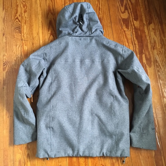 Eider Red Square ski Snowboard jacket - Picture 3 of 8